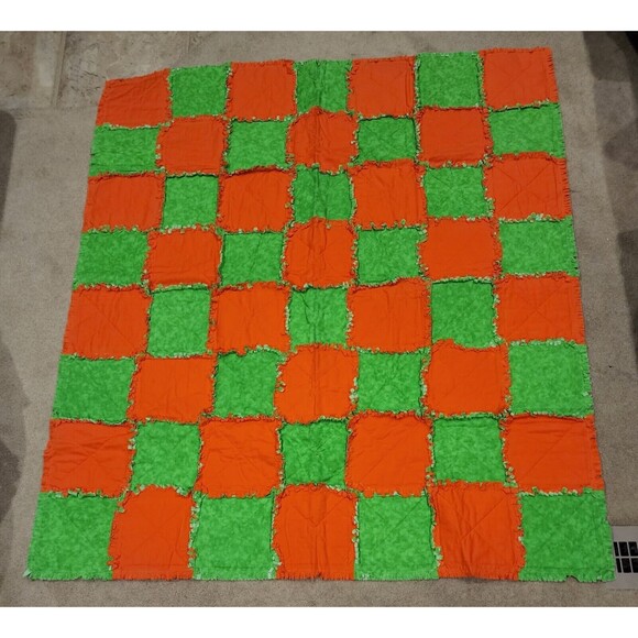 46 X 30 Vintage Patchwork Quilted Baby Blanket Orange & Green or Lapghan Blanket - Picture 2 of 5